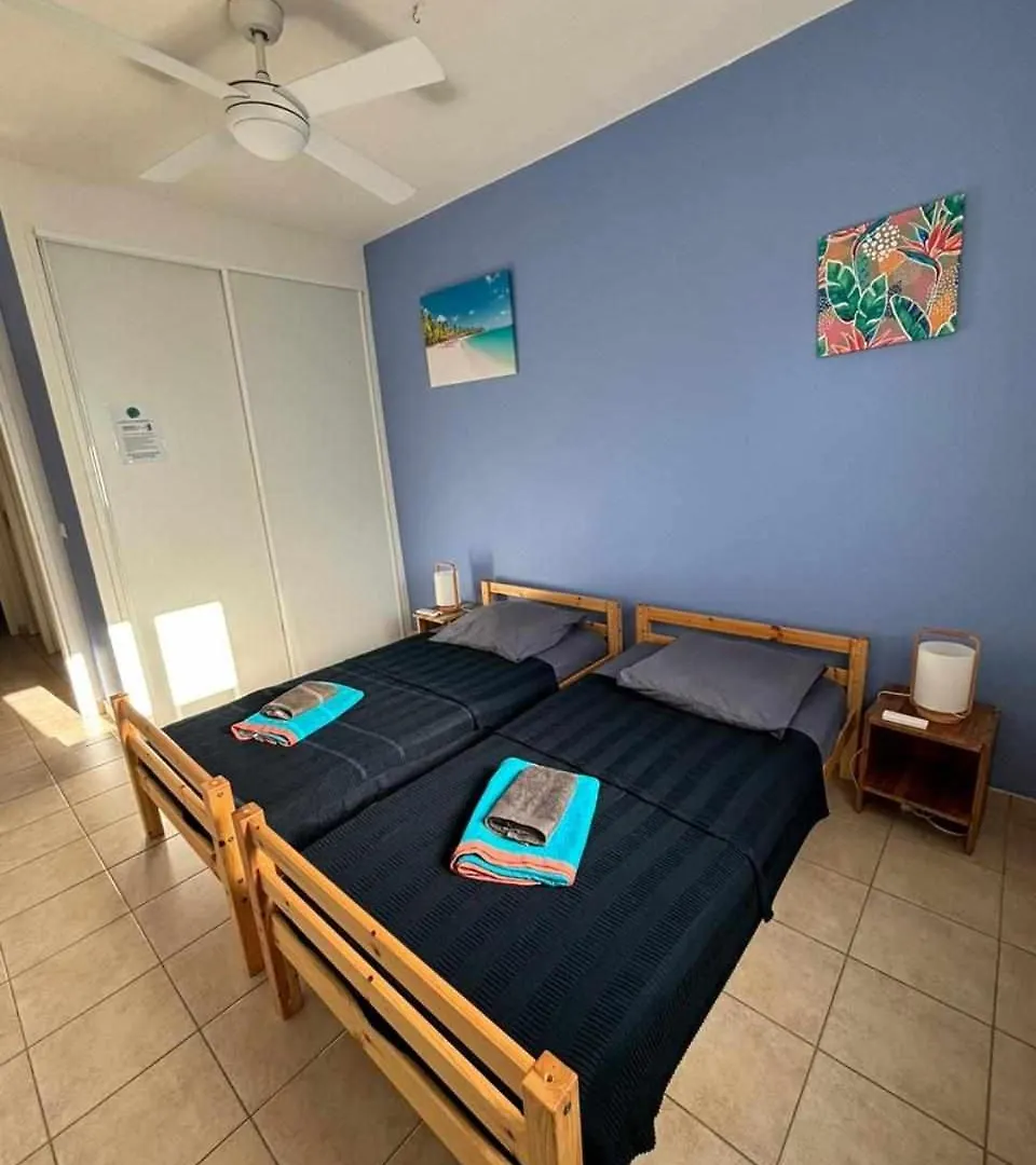 Apartment Crystal Beach Ti Tresor Appartement Bord De Mer Saint-Francois